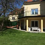 Bergamotka Bed & Breakfast 3*