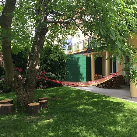 Nocleg ze śniadaniem Bergamotka Konstancin-Jeziorna